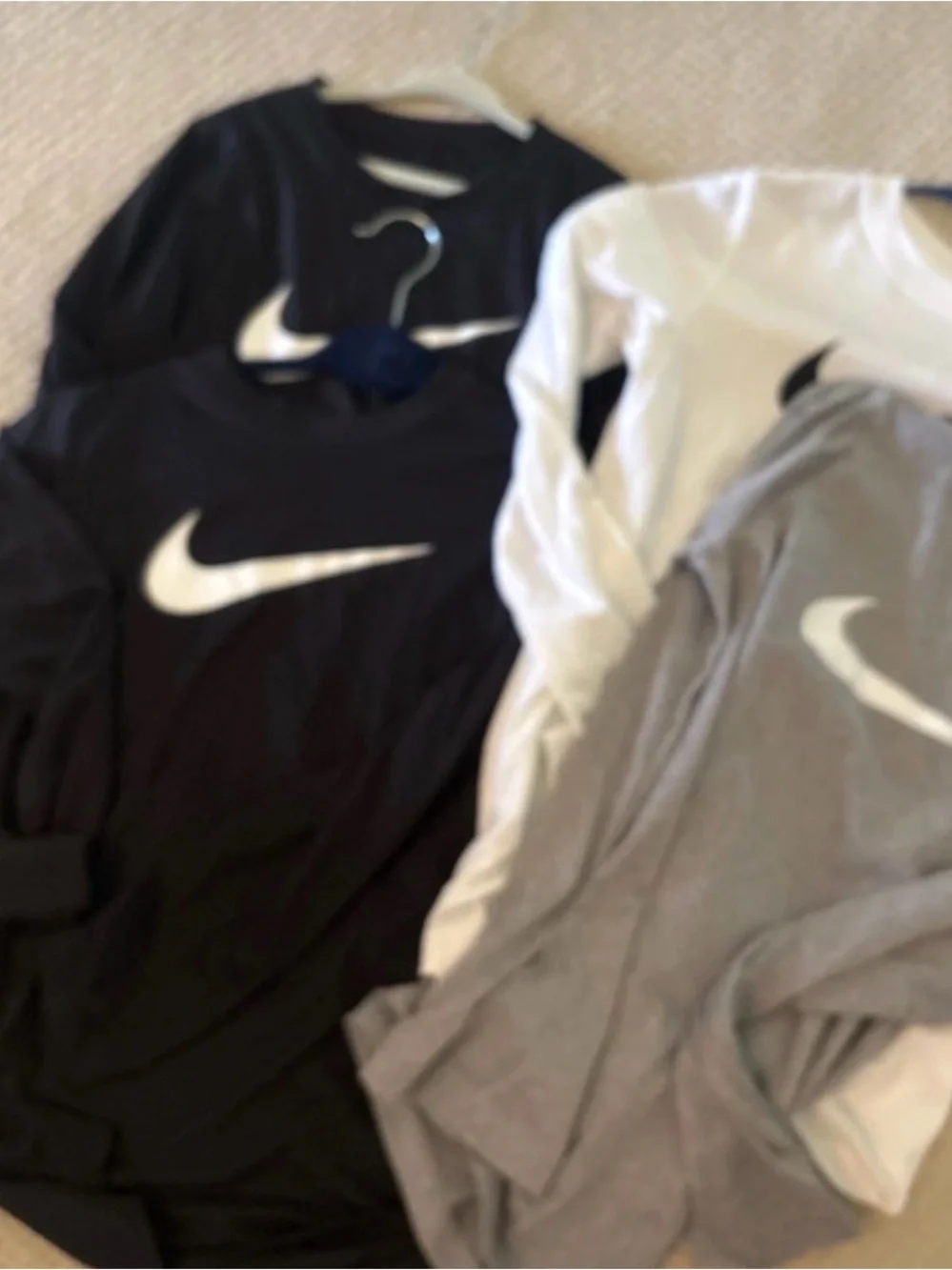 Boys (youth) Nike Long Sleeve Tops - Black, White, Gray - Swoosh Logo